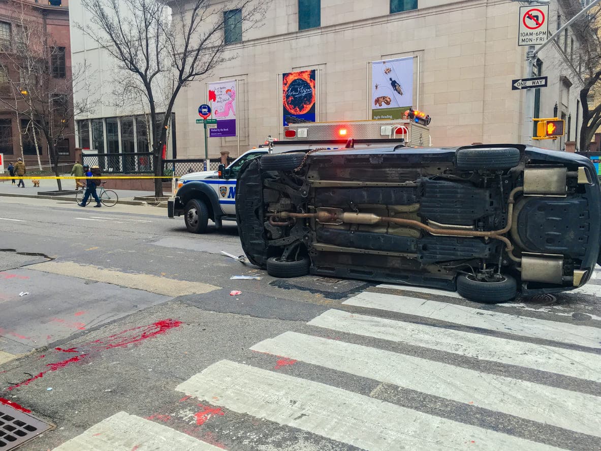 Los accidentes de auto son comunes en Queens